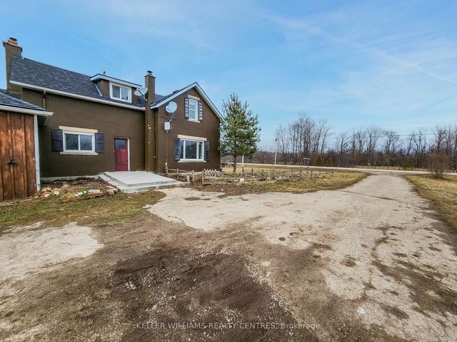 79 Berford Lake Rd, House detached with 3 bedrooms, 2 bathrooms and 10 parking in South Bruce Peninsula ON | Image 4