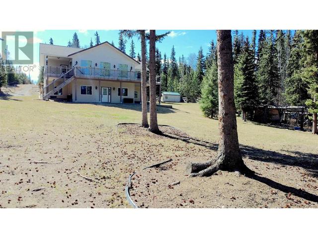 6399 Moose Point Drive, House detached with 4 bedrooms, 3 bathrooms and null parking in Cariboo L BC | Image 1
