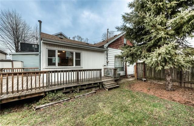 369 Hunter Street W, House detached with 2 bedrooms, 1 bathrooms and 1 parking in Hamilton ON | Image 20
