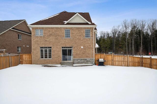 57 Victoria Wood Ave, House detached with 4 bedrooms, 4 bathrooms and 4 parking in Springwater ON | Image 33