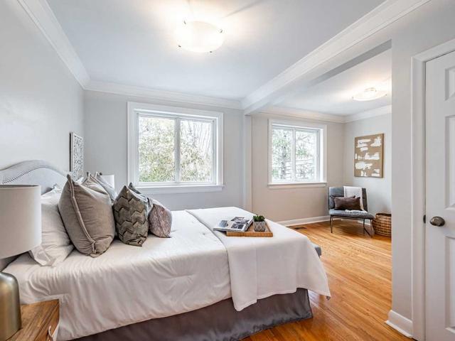 1 Crocker Ave, House detached with 3 bedrooms, 2 bathrooms and 4 parking in Toronto ON | Image 8