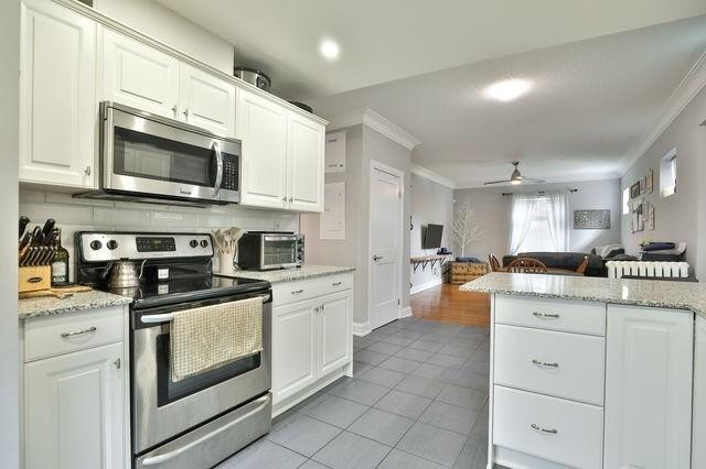 2 Grant Ave, House detached with 6 bedrooms, 4 bathrooms and 4 parking in Hamilton ON | Image 10
