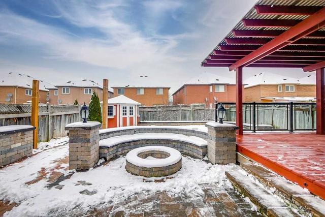 79 Sunny Meadow Blvd, House detached with 4 bedrooms, 4 bathrooms and 6 parking in Brampton ON | Image 31