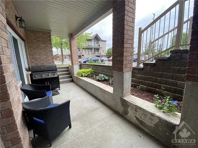 b - 260 Espresso Private, Condo with 2 bedrooms, 1 bathrooms and 1 parking in Ottawa ON | Image 4