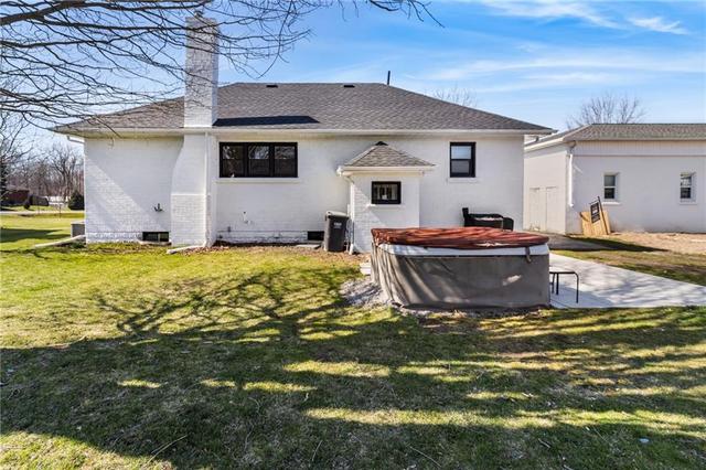 2951 Chippawa Road, House detached with 3 bedrooms, 2 bathrooms and 6 parking in Port Colborne ON | Image 46