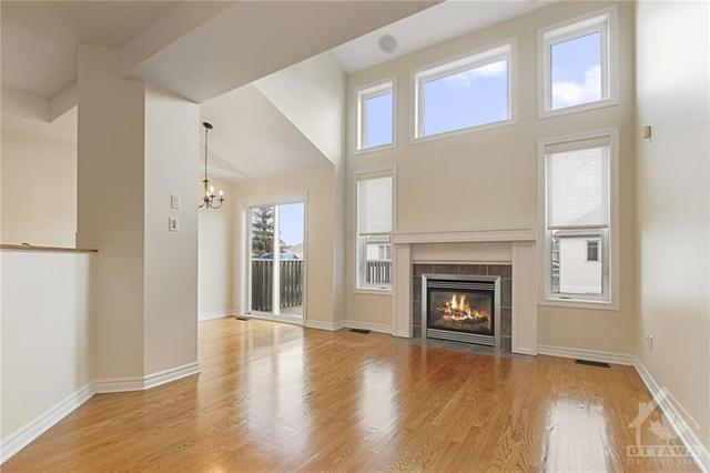 57 Evelyn Powers Private, Townhouse with 2 bedrooms, 3 bathrooms and 2 parking in Ottawa ON | Image 9