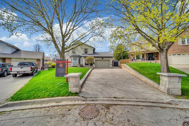 16 Jodi Pl, House detached with 3 bedrooms, 3 bathrooms and 3 parking in Guelph ON | Image 12