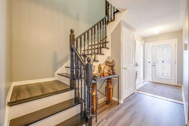 145 - 130 Rockgarden Tr, House attached with 3 bedrooms, 4 bathrooms and 3 parking in Brampton ON | Image 37