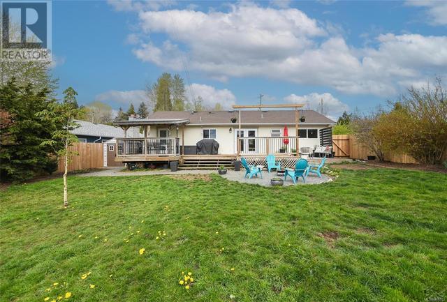 1380 Cumberland Rd, House detached with 3 bedrooms, 2 bathrooms and 2 parking in Courtenay BC | Image 27