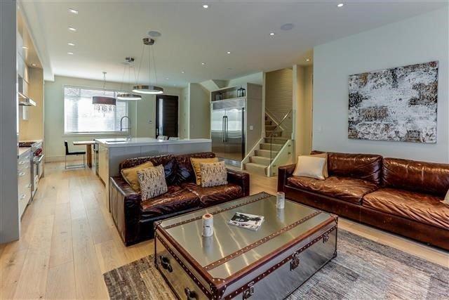 6 Ashley Rd, House attached with 3 bedrooms, 3 bathrooms and 2 parking in Toronto ON | Image 6