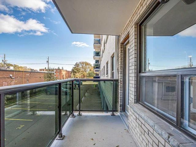 206 - 2411 New St, Condo with 2 bedrooms, 1 bathrooms and 1 parking in Burlington ON | Image 17