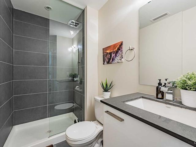 ph817 - 510 King St E, Condo with 2 bedrooms, 2 bathrooms and 1 parking in Toronto ON | Image 10
