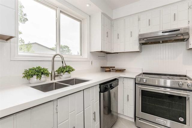 35 - 341 Wilson Dr, Townhouse with 3 bedrooms, 2 bathrooms and 2 parking in Milton ON | Image 19