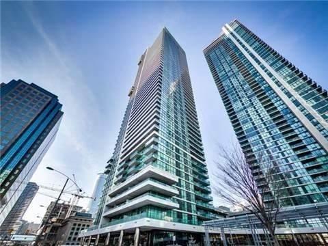 1004 - 33 Bay St, Condo with 2 bedrooms, 2 bathrooms and 1 parking in Toronto ON | Image 1