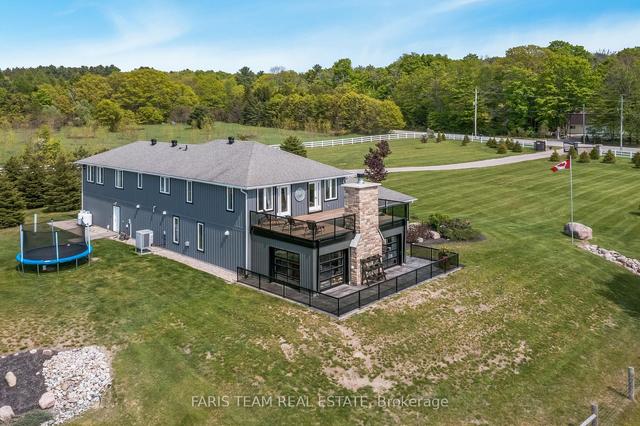 130 Concession 15 W, House detached with 4 bedrooms, 3 bathrooms and 25 parking in Penetanguishene ON | Image 21