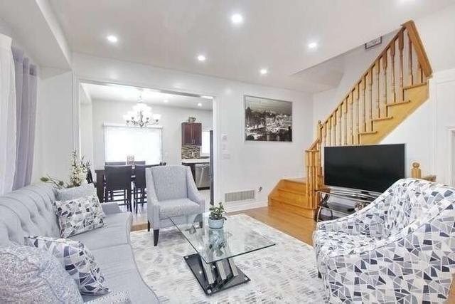 71 Pomell Tr, House semidetached with 3 bedrooms, 4 bathrooms and 3 parking in Brampton ON | Image 31