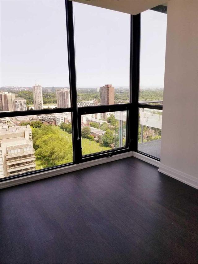 Lph5 - 101 St Clair Ave W, Condo with 2 bedrooms, 2 bathrooms and 1 parking in Toronto ON | Image 8