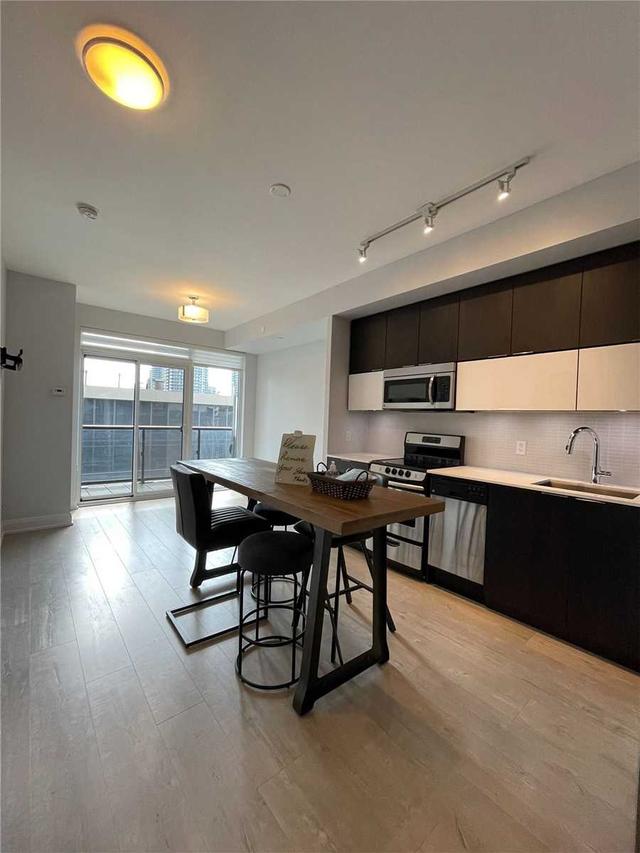 1106 - 56 Annie Craig Dr, Condo with 1 bedrooms, 1 bathrooms and 1 parking in Toronto ON | Image 17