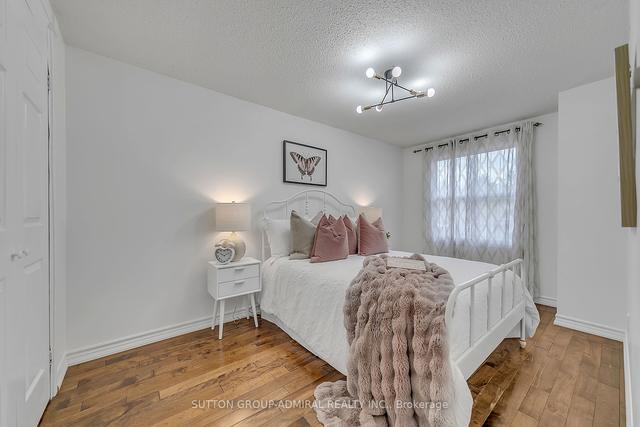 81 Greenbelt Cres, House detached with 3 bedrooms, 3 bathrooms and 5 parking in Richmond Hill ON | Image 20