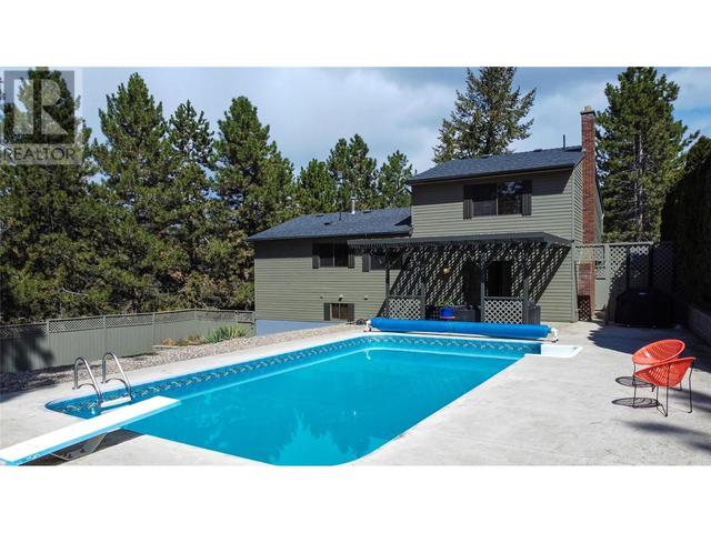 3999 Eastwood Court, House detached with 3 bedrooms, 2 bathrooms and 6 parking in Kelowna BC | Image 30