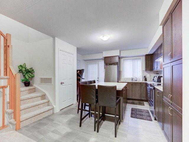 247 - 250 Sunny Meadow Blvd, Townhouse with 3 bedrooms, 3 bathrooms and 1 parking in Brampton ON | Image 7