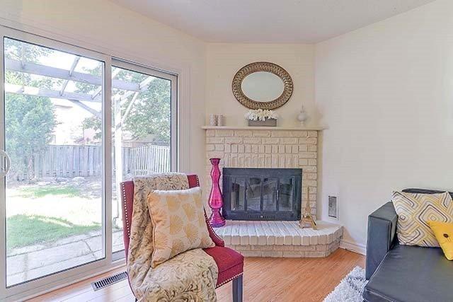 113 Chatfield Dr, House detached with 3 bedrooms, 2 bathrooms and 5 parking in Ajax ON | Image 14