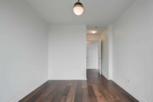 ph 220 - 35 Hollywood Ave E, Condo with 2 bedrooms, 2 bathrooms and 1 parking in Toronto ON | Image 18