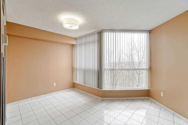 405 - 5 Rowntree Rd, Condo with 2 bedrooms, 2 bathrooms and 1 parking in Toronto ON | Image 5