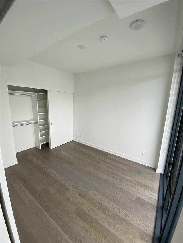 2815 - 25 Richmond St E, Condo with 1 bedrooms, 1 bathrooms and 0 parking in Toronto ON | Image 2
