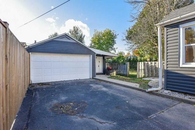 34 Redwood Ave, House detached with 3 bedrooms, 1 bathrooms and 10 parking in Cambridge ON | Image 20