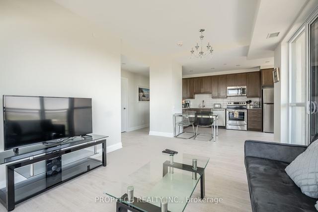 2301 - 15 Lynch St S, Condo with 2 bedrooms, 2 bathrooms and 1 parking in Brampton ON | Image 5