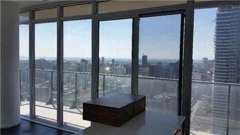 3302 - 75 St Nicholas St, Condo with 2 bedrooms, 2 bathrooms and 1 parking in Toronto ON | Image 7