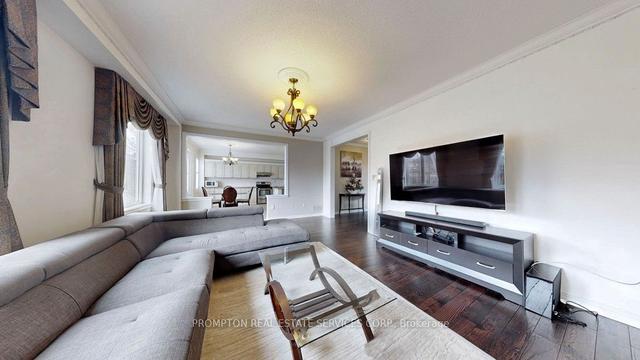 18 Bridleford Crt, House detached with 5 bedrooms, 8 bathrooms and 7 parking in Markham ON | Image 40