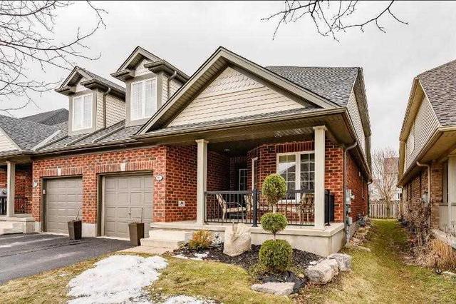 91 Lynch Circ, House semidetached with 3 bedrooms, 3 bathrooms and 3 parking in Guelph ON | Image 2