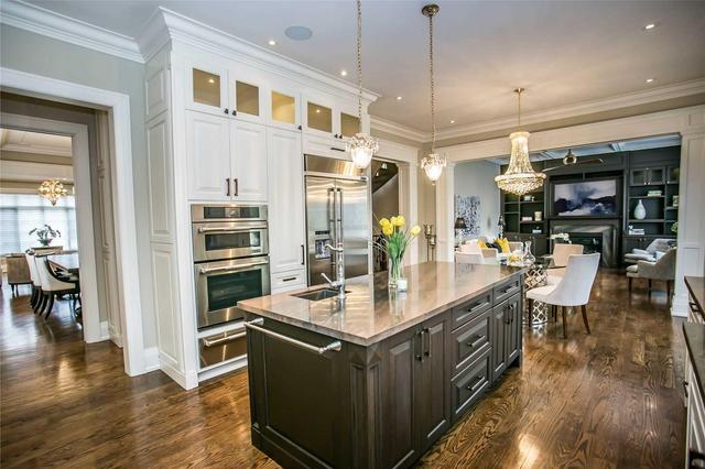 1010 Lakeshore Rd W, House detached with 6 bedrooms, 7 bathrooms and 11 parking in Oakville ON | Image 8
