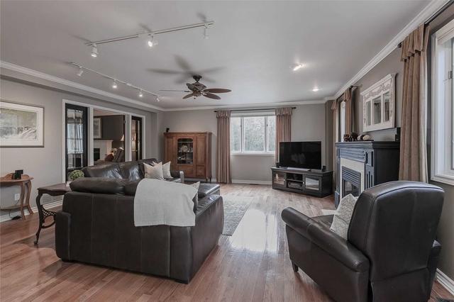 1950 Snake Rd, House detached with 3 bedrooms, 6 bathrooms and 11 parking in Burlington ON | Image 13