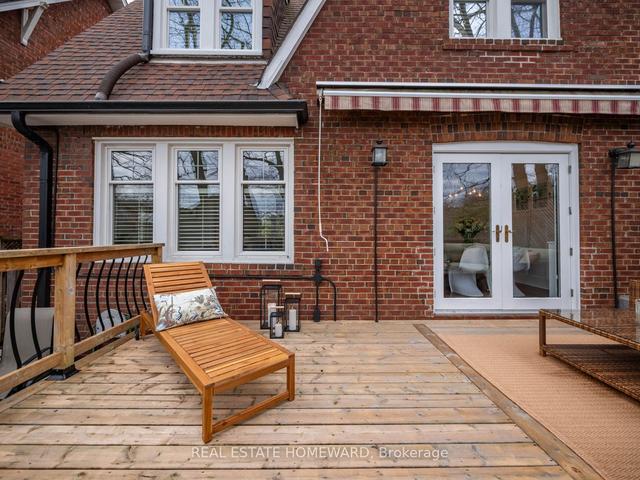 53 Beaufort Rd, House detached with 3 bedrooms, 2 bathrooms and 2 parking in Toronto ON | Image 15
