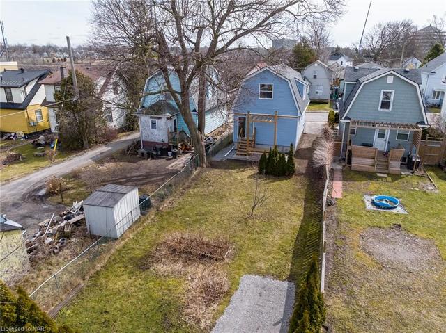 4249 Elgin Street, House detached with 2 bedrooms, 1 bathrooms and null parking in Niagara Falls ON | Image 25