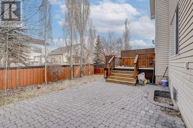 12530 Douglas Woods Road Se, House detached with 5 bedrooms, 3 bathrooms and 2 parking in Calgary AB | Image 45