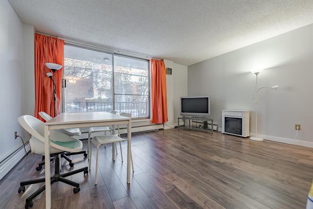 102 - 1015 14 Avenue Sw, Condo with 1 bedrooms, 1 bathrooms and null parking in Calgary AB | Image 3