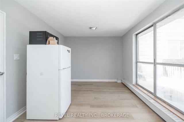 230 - 10 Eddystone Ave, Townhouse with 3 bedrooms, 2 bathrooms and 1 parking in Toronto ON | Image 10