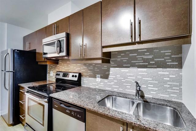 310 - 33 Bay St, Condo with 0 bedrooms, 1 bathrooms and 0 parking in Toronto ON | Image 3