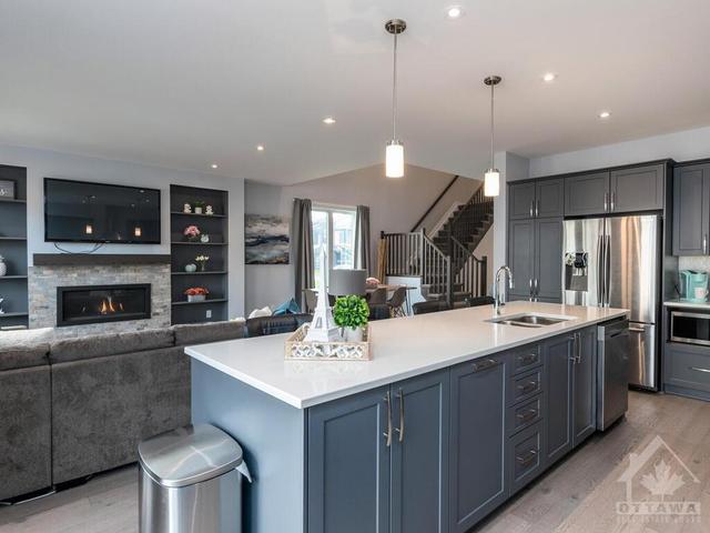 792 Twist Way, House detached with 5 bedrooms, 4 bathrooms and 4 parking in Ottawa ON | Image 11
