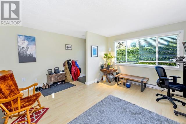 306 - 2525 Dingwall St, Condo with 1 bedrooms, 1 bathrooms and null parking in North Cowichan BC | Image 4