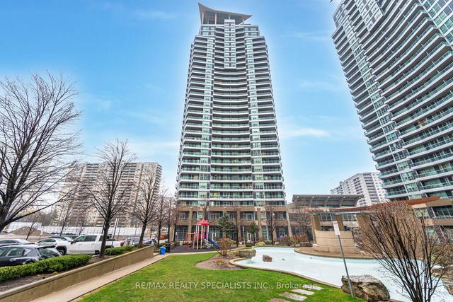 104 - 1 Elm Dr W, Condo with 2 bedrooms, 2 bathrooms and 1 parking in Mississauga ON | Image 1