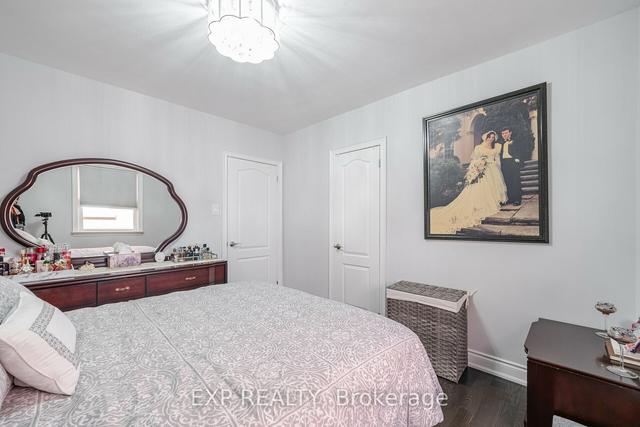 54 William St, House detached with 3 bedrooms, 2 bathrooms and 5 parking in Toronto ON | Image 7