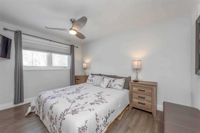73 Delrex Blvd, House detached with 3 bedrooms, 3 bathrooms and 6 parking in Halton Hills ON | Image 21