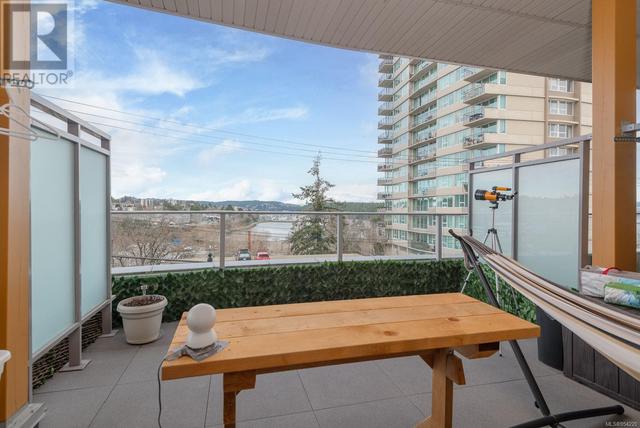 303 - 10 Chapel St, Condo with 1 bedrooms, 1 bathrooms and 1 parking in Nanaimo BC | Image 25
