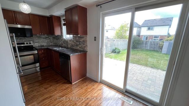 46 Ridwell St, House attached with 3 bedrooms, 3 bathrooms and 3 parking in Barrie ON | Image 23