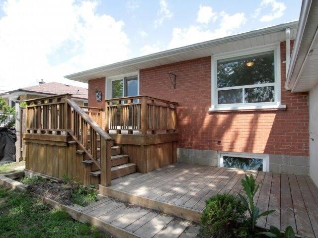 80 Hollister Rd, House detached with 3 bedrooms, 2 bathrooms and 3 parking in Toronto ON | Image 20